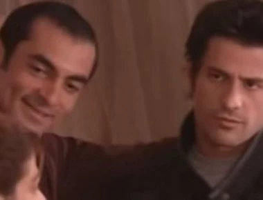 Ο «Νίκος» και ο «Σωτήρης» ποζάρουν μαζί 17 χρόνια μετά το «Είσαι το ταίρι μου» (φωτο)